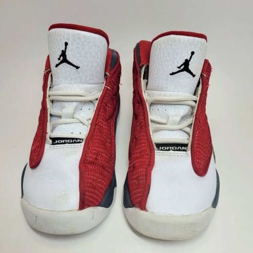 Jordan Kids' Retro Basketball Shoes - White & Red size 9